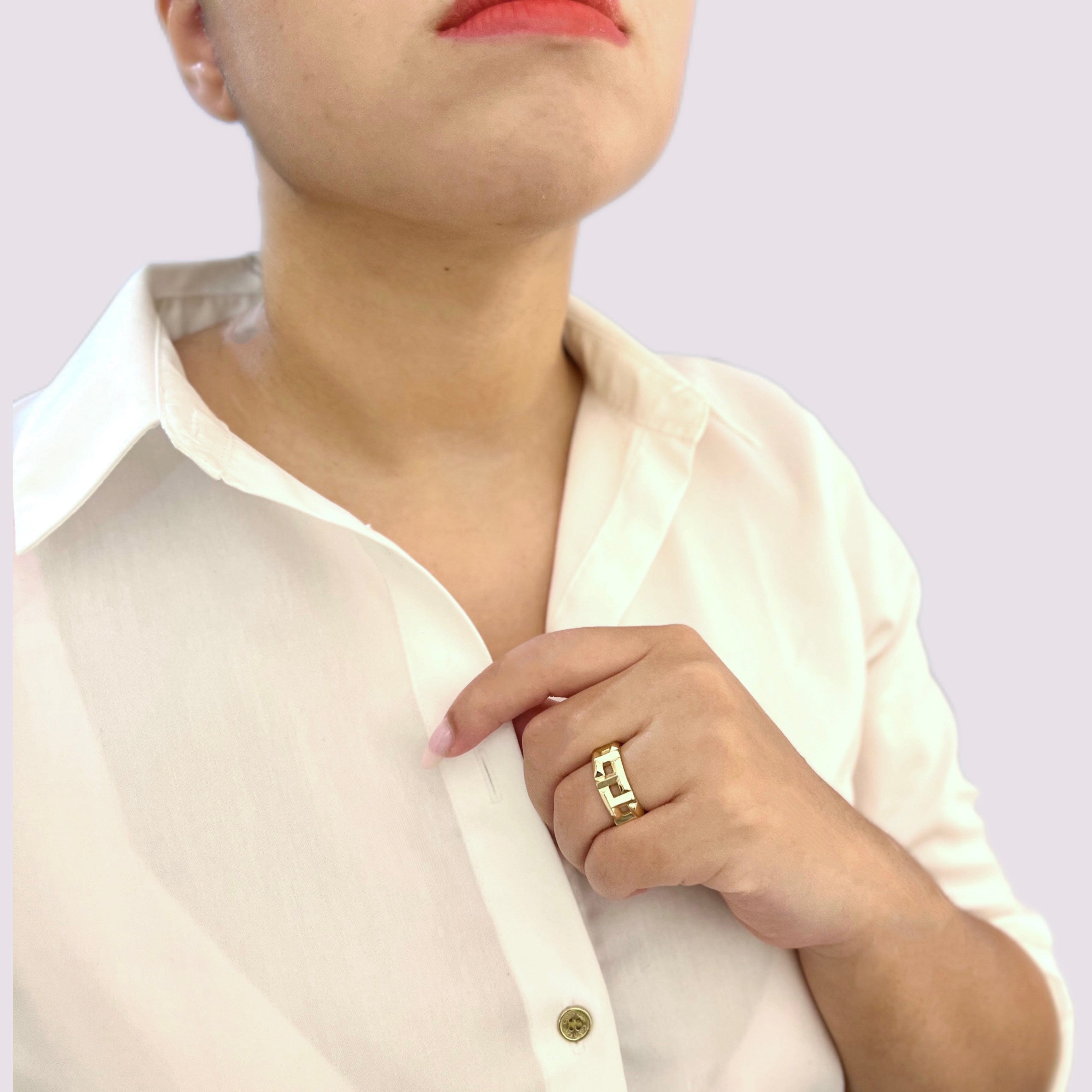 Anillo T de oro amarillo de 14 k